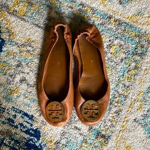 Tory Burch Minnie flats